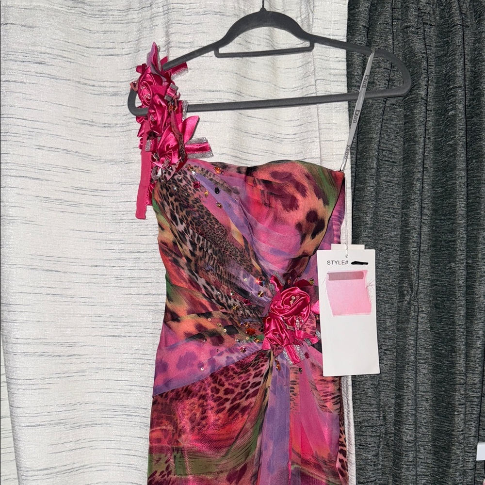Vibrant Tony B Maxi Dress NWT